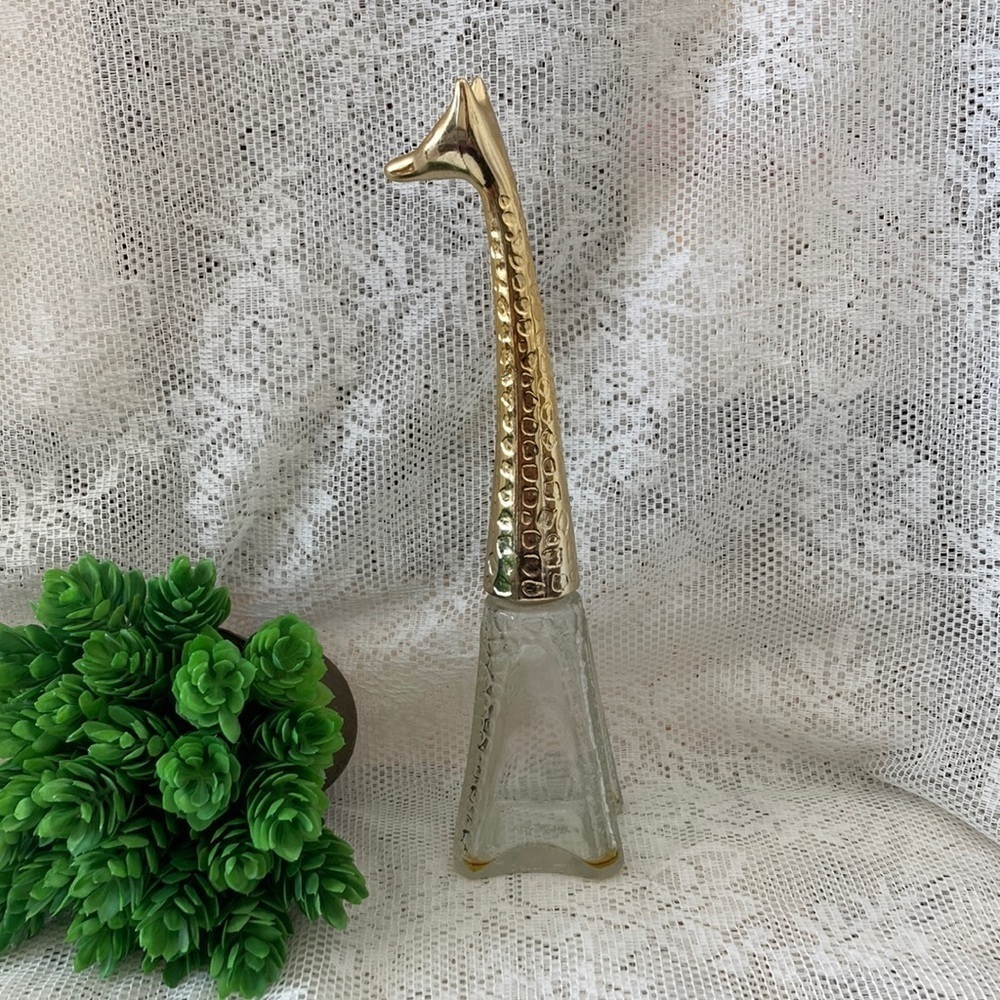 Vintage Avon Giraffe Design Cologne Bottle. Wonderful condition/empty/no box